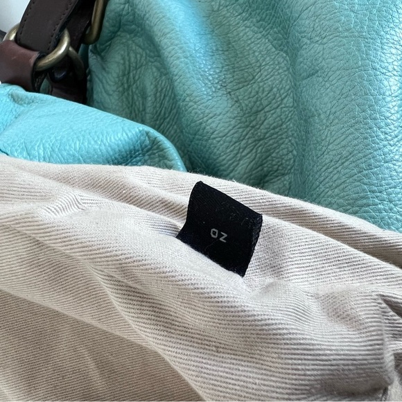 Mulberry Mitzy Medium Hobo Crossbody Messenger Emerald Pebbled - Picture 10 of 15